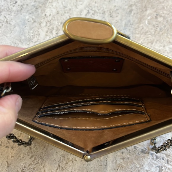 Patricia Nash Leather clutch with chain - Picture 5 of 6